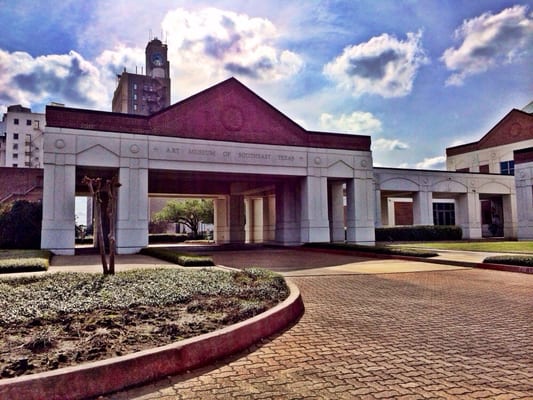 Art Museum of Southeast Texas by null