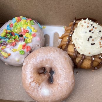 Dip and Sip Donuts - Elvis' Last Donut, 1 Dozen Classic Donut Groovy Pebbles - Donuts Near Me - Glenview , Illinois Dip and Sip Donuts - Elvis' Last Donut, 1 Dozen Classic Donut Groovy Pebbles - Donuts Near Me - Glenview , Illinois