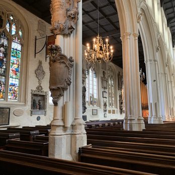 Westminster Abbey - Inside St Margaret's Church - Churches Near Me - London, XGL Westminster Abbey - Inside St Margaret's Church - Churches Near Me - London, XGL