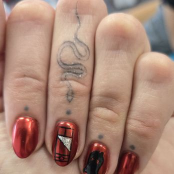 Oasis Nails - Linda is great and did my little guillotine and executioner mask despite my small nails - Nail Salons Near Me - Sacramento, California