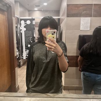 Bubba's 33 - me (unfortunately) - American Near Me - San Antonio, Texas