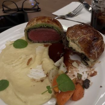 Ramsay's Kitchen - Beef Wellington - Chicken Wings Near Me - Oklahoma City, Oklahoma Ramsay's Kitchen - Beef Wellington - Chicken Wings Near Me - Oklahoma City, Oklahoma