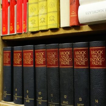Lüders - Hamburg Eimsbüttel Buchhandlung Antiquariat Lüders Foto: Malte Klauck - Bookstores Near Me - Hamburg, HH