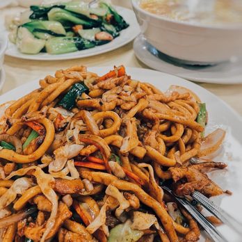 Dumpling Kitchen - E1. Shanghai-Style Chow Mein F4. Green Bok Choy w/ Garlic C3. Chicken & Corn Soup - Chinese Near Me - San Francisco, California