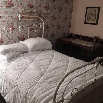 Haan's 1830 Inn - Bed & Breakfast Near Me - Mackinac Island, Michigan