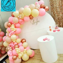 Let us help you dream up your next event with elegant or fun balloons.