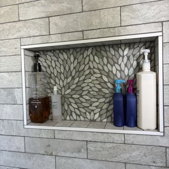 Burns Builder Services - Glass tile niche - Tiling Near Me