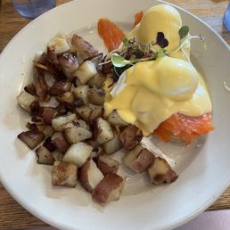 Smoked steelhead trout eggs benedict Smoked steelhead trout eggs benedict