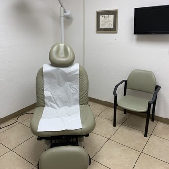 Golden State Dermatology - Treatment Room - Dermatologists Near Me - Walnut Creek, California