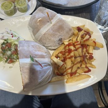 Los 3 Charros - Milanesa de Pollo Torta and French Fries and Chips and Sauce - Seafood Near Me - New York, New York Los 3 Charros - Milanesa de Pollo Torta and French Fries and Chips and Sauce - Seafood Near Me - New York, New York