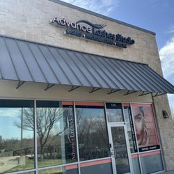 Advance Lashes Studio - Outside