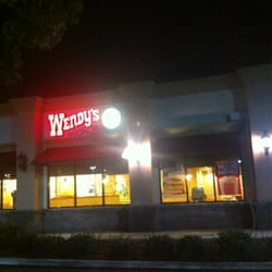 Wendy's - Front sign