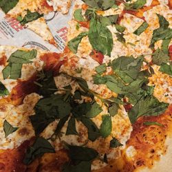 Big Mama's & Papa's Pizzeria - Margarita pizza soggy. William i'm just not what I what a hope for.