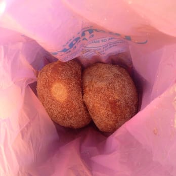 Leonard's Bakery - Sugary goodness, fresh and hot! - Bakeries Near Me - Waipahu, Hawaii