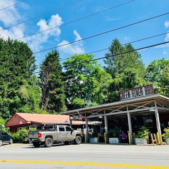 Green River BBQ - Green River Barbecue - Barbeque Near Me - Saluda, North Carolina Green River BBQ - Green River Barbecue - Barbeque Near Me - Saluda, North Carolina