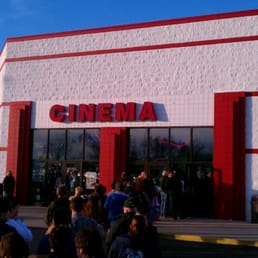 Long line on the day after Christmas. Long line on the day after Christmas.