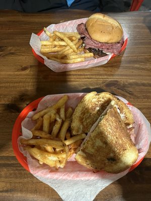 5 Points Deli & Grill by null