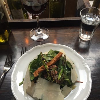 Nostrano - En underbar primi - sallad med oxfilé, to die for! - Italian Near Me - Stockholm, Alberta