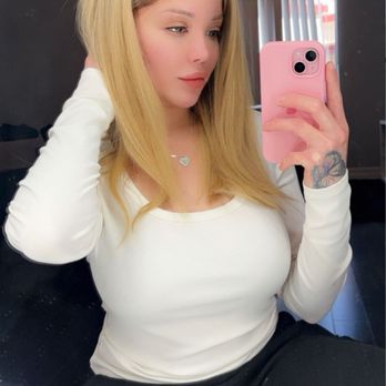 The Luxe Studio - They managed to get me from copper to blonde in one session while keeping my hair healthy and that creamy buttery blonde - Hair Stylists Near Me The Luxe Studio - They managed to get me from copper to blonde in one session while keeping my hair healthy and that creamy buttery blonde - Hair Stylists Near Me