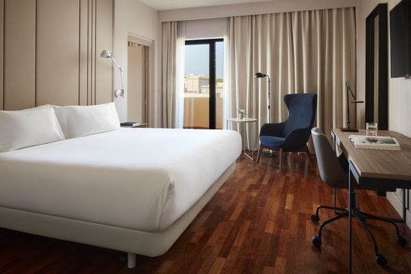 Hotel NH Luz Huelva by null