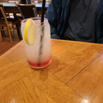 Upriver Grill & Taproom - Lemonade - American Near Me - Marblemount, Washington