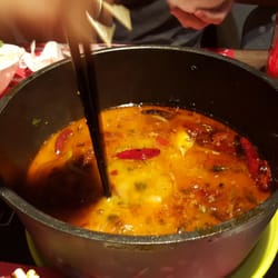 陸陸雞煲火鍋 - After the chicken is devoured, the hot pot begins!