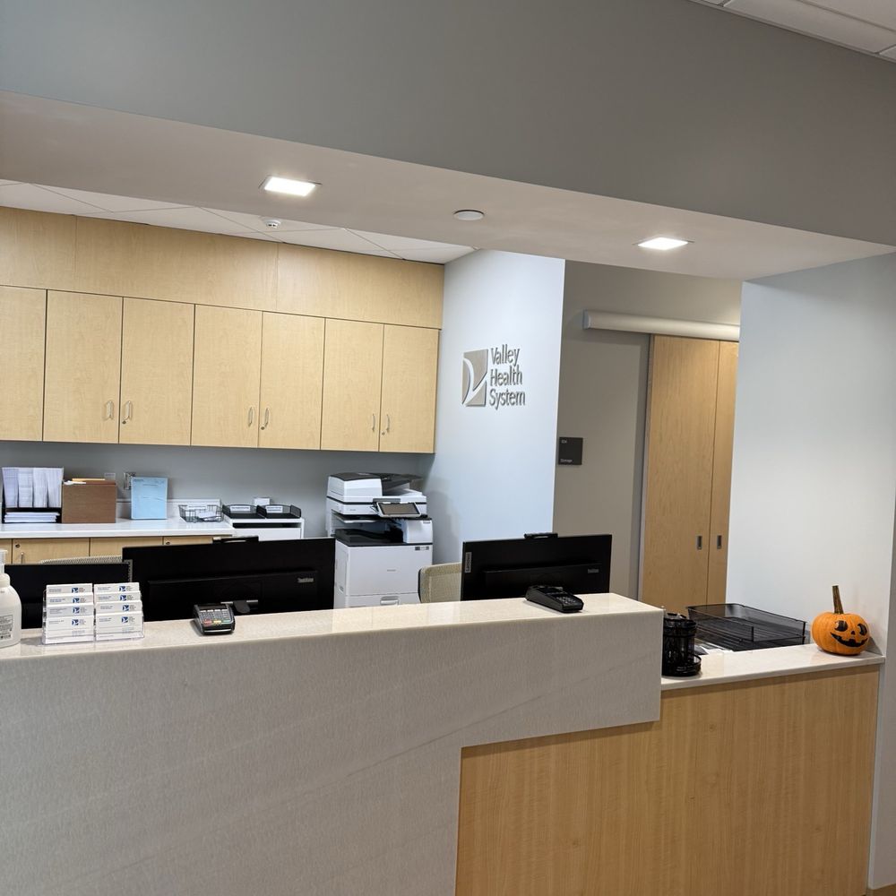 Valley Medical Group - Doctors Near Me - Dumont, New Jersey