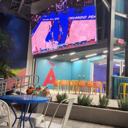 Big screen Magic game