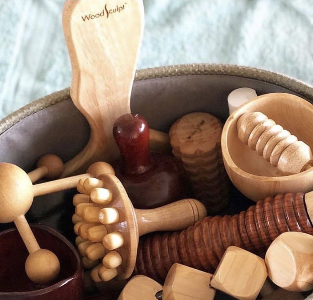 PERFECT CURVES STUDIO Updated September 2024 1940 Tice Valley Blvd