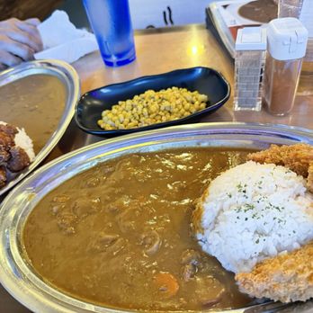 Jugem - Oyster curry , chicken curry , Corn Butter - Japanese Curry Near Me - Honolulu, Hawaii