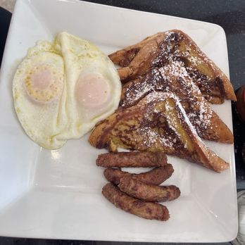 Matthews Home Style Cooking - French Toast with eggs and sausage - Southern Near Me - Gardena, California Matthews Home Style Cooking - French Toast with eggs and sausage - Southern Near Me - Gardena, California