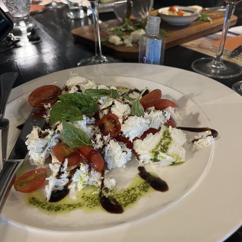 La Vecchia Ristorante - Capresse salad - Italian Near Me - Toronto, Ontario