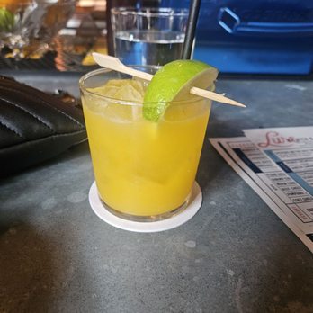 Lure - Mango Margarita on Happy Hour! - Seafood Near Me - Atlanta, Georgia