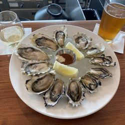 Kachemak Shellfish Growers Coop - Oysters, wine, and beer!