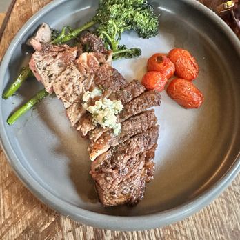 Southerleigh - Ribeye split into 2 plates - Breweries Near Me - San Antonio, Texas