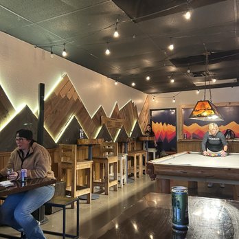 Donner Creek Brewing - interior - Cideries Near Me - Truckee, California