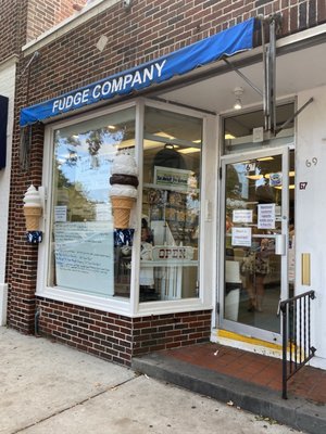 The Fudge Company by null