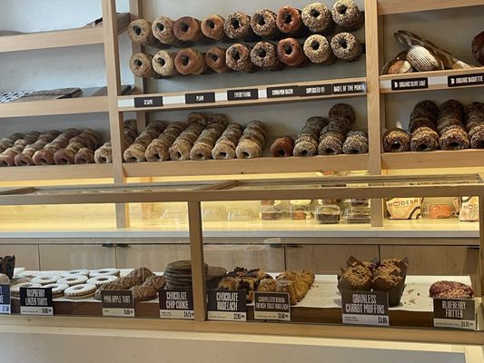 Modern Bread and Bagel by null