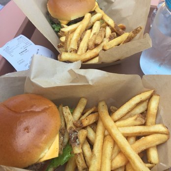 Mahale Cafe - Burgers Near Me - Los Angeles, California Mahale Cafe - Burgers Near Me - Los Angeles, California