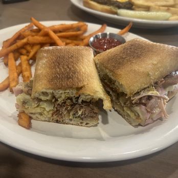 Longmont Brunch Club - Havana Royale - Breakfast & Brunch Near Me - Longmont, Colorado Longmont Brunch Club - Havana Royale - Breakfast & Brunch Near Me - Longmont, Colorado