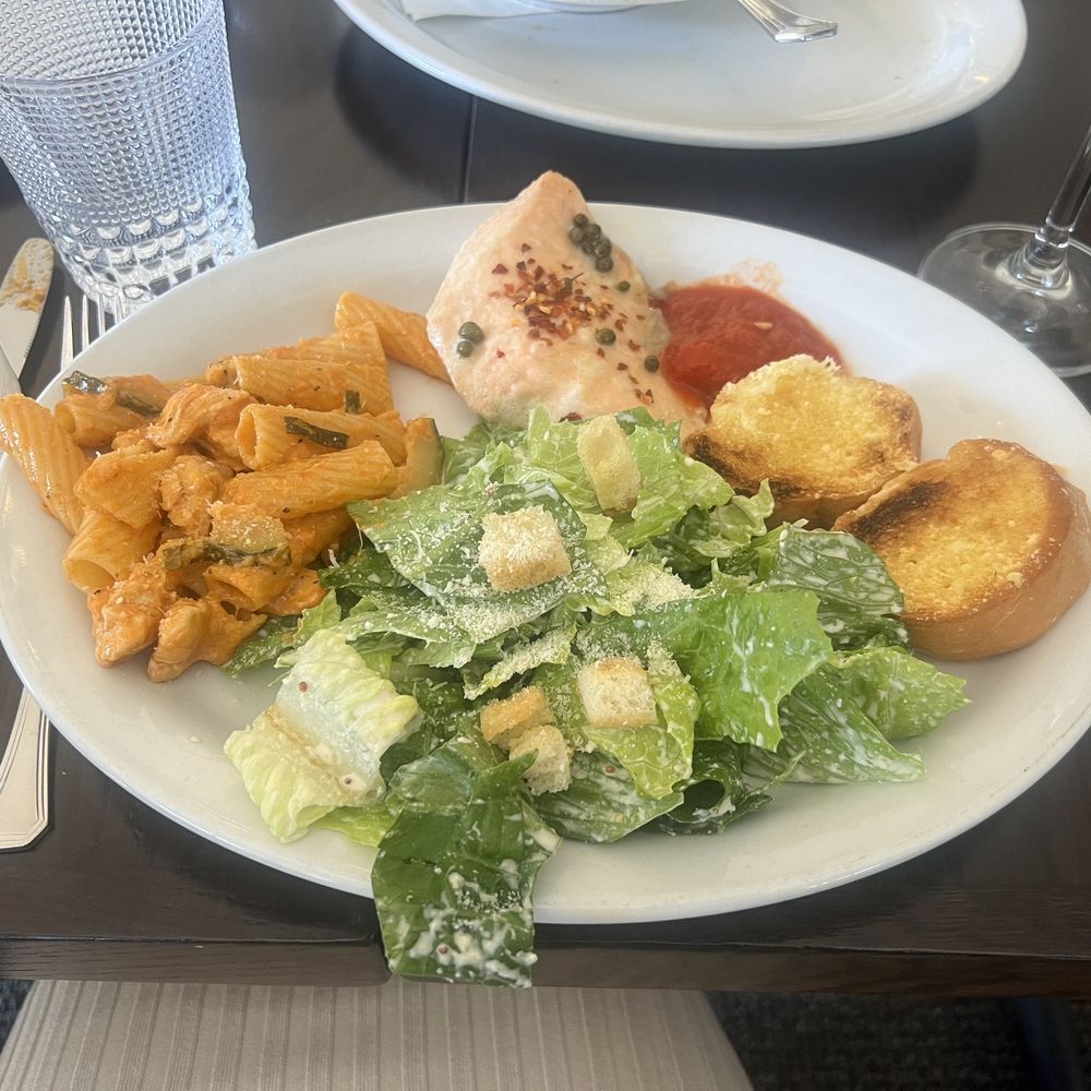 Da Bianca Trattoria - Buffer - penne vodka, Cesar salad, garlic bread and salmon. - Italian Near Me - Orange, California Da Bianca Trattoria - Buffer - penne vodka, Cesar salad, garlic bread and salmon. - Italian Near Me - Orange, California