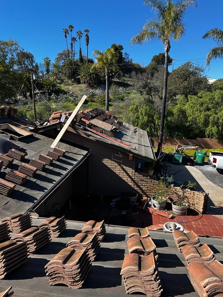 Slide of Ramos Roofing