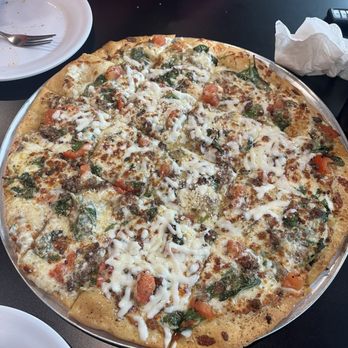 Caniglia's a Mano - CANIGLIA'S CLASSIC added Hamburger - Pizza Near Me - Papillion, Nebraska Caniglia's a Mano - CANIGLIA'S CLASSIC added Hamburger - Pizza Near Me - Papillion, Nebraska
