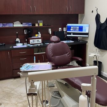 American Dental Center - room - General Dentistry Near Me - Carrollton, Texas American Dental Center - room - General Dentistry Near Me - Carrollton, Texas