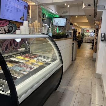 Settimi's Gelato - the inside of a restaurant - Gelato Near Me - Sarasota, Florida Settimi's Gelato - the inside of a restaurant - Gelato Near Me - Sarasota, Florida