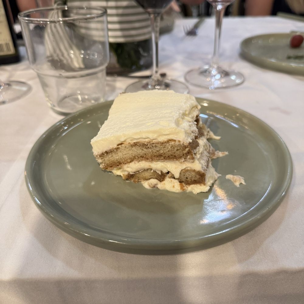Porcellino's - Tiramisu - Italian Near Me - Simi Valley, California Porcellino's - Tiramisu - Italian Near Me - Simi Valley, California
