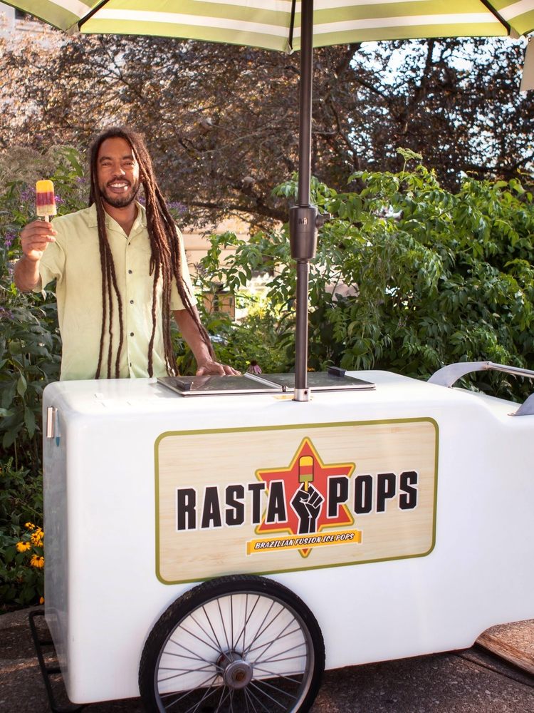 Rasta Pops Logo