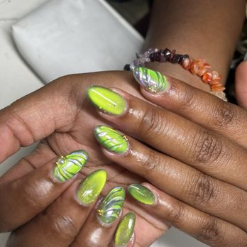 Nails Lounge - Acrylic gel set - Nail Salons Near Me - Fairfax, Virginia