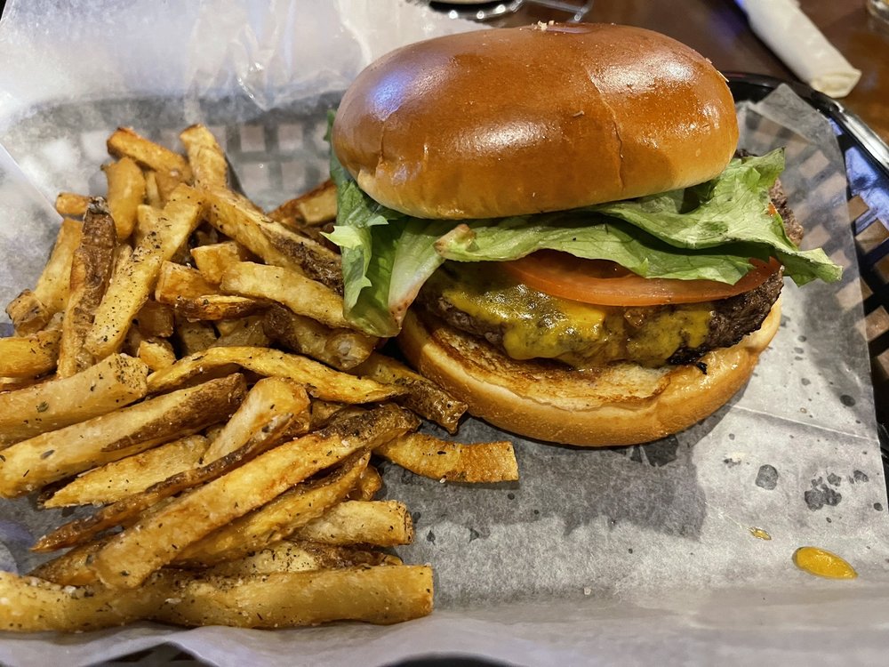 Bruiser's Burgers