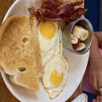 Blueberry's Grill - Breakfast & Brunch Near Me - North Myrtle Beach, South Carolina Blueberry's Grill - Breakfast & Brunch Near Me - North Myrtle Beach, South Carolina